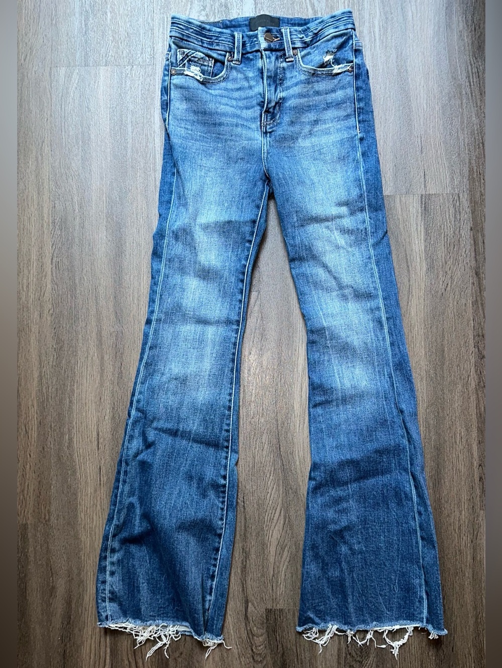 Buckle Black Women’s Blue Denim High-rise Flare Jeans Distressed - Raw Hem 25x32